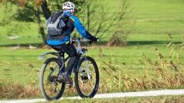 cyklo cyklisti